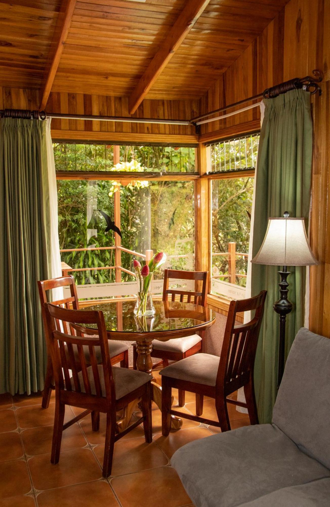 Los Pinos Cabins & Reserve Monteverde 외부 사진