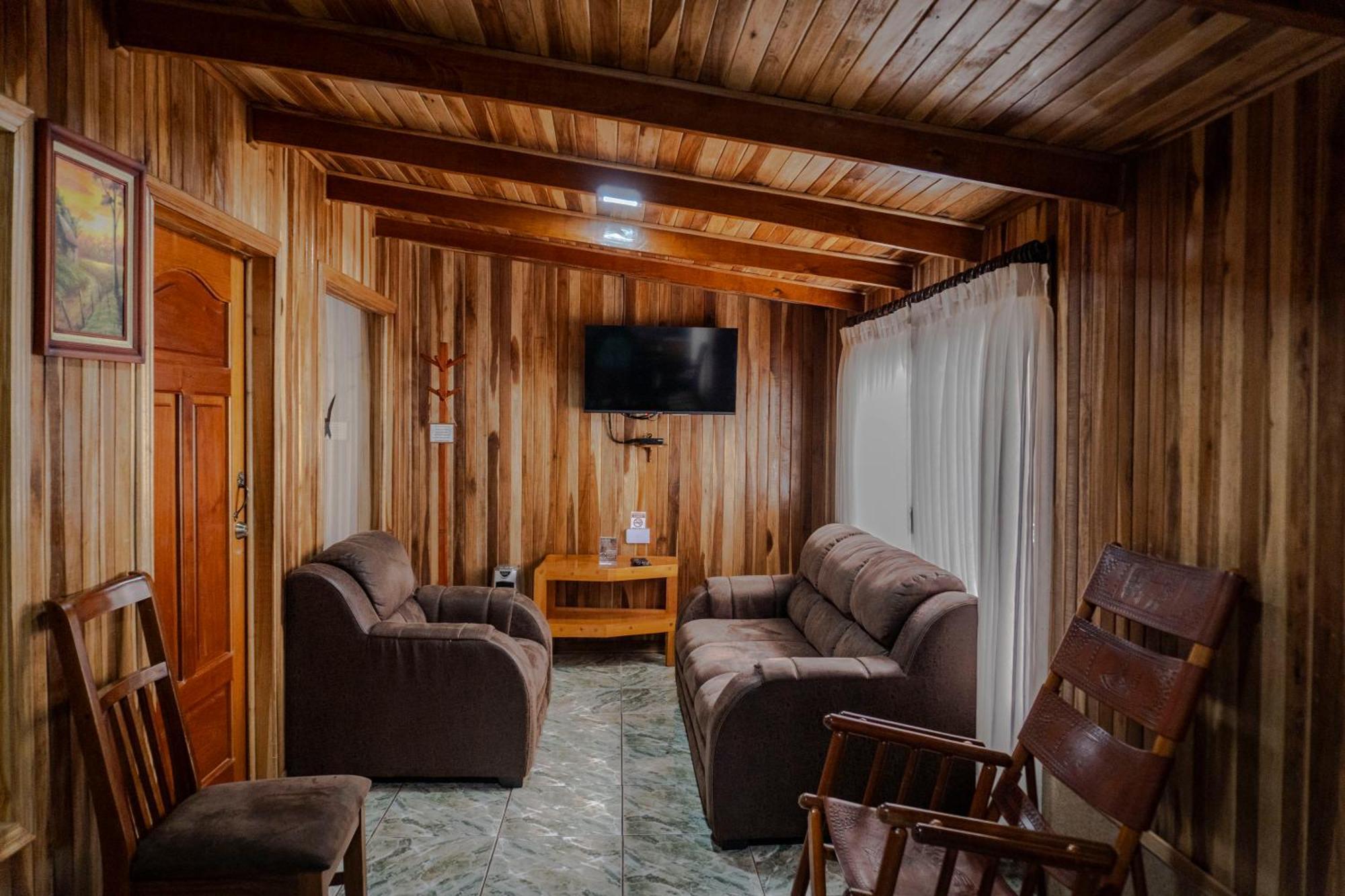 Los Pinos Cabins & Reserve Monteverde 객실 사진