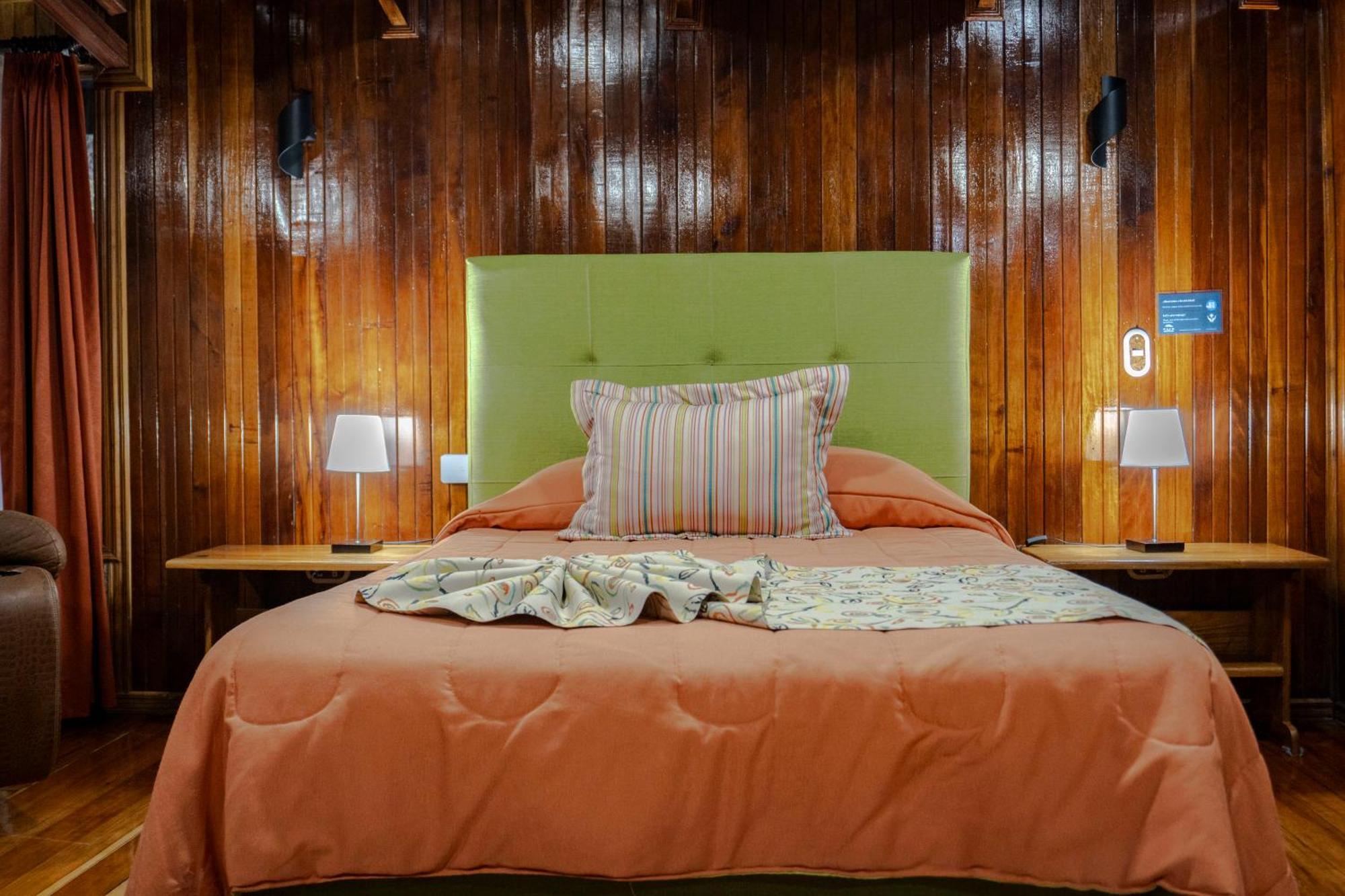 Los Pinos Cabins & Reserve Monteverde 외부 사진