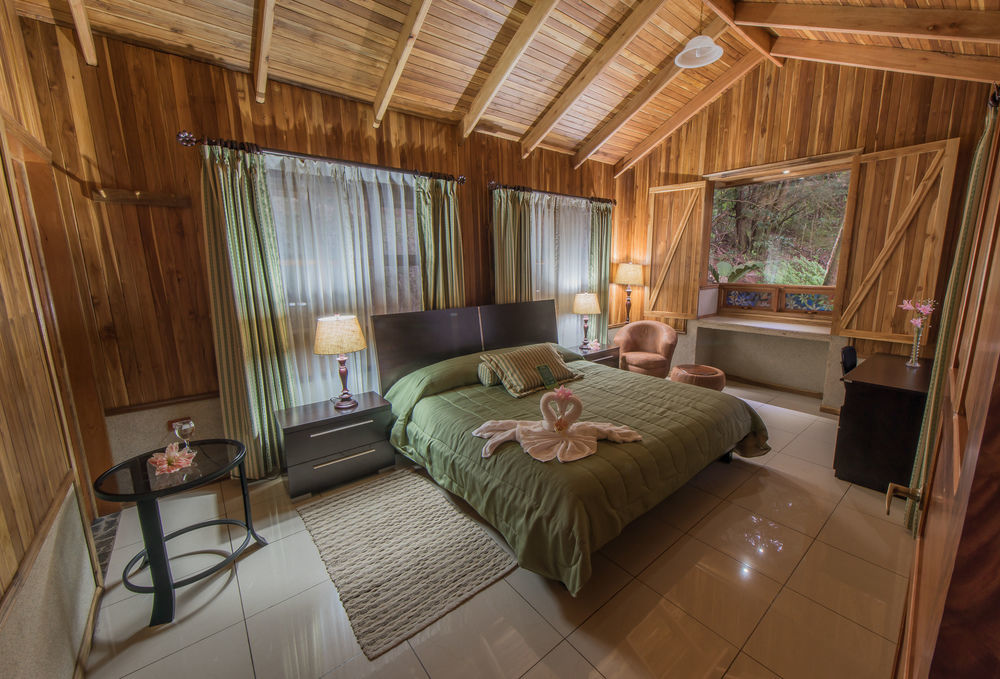 Los Pinos Cabins & Reserve Monteverde 외부 사진